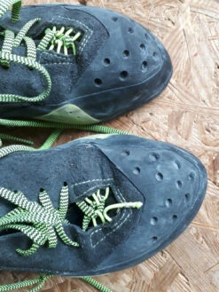 Scarpa Mago - Climbing Shoes -Alpine Trek Sale Store scarpa mago chaussons descalade 48b89ea67c14109141cc5e02ed4f4b51 1